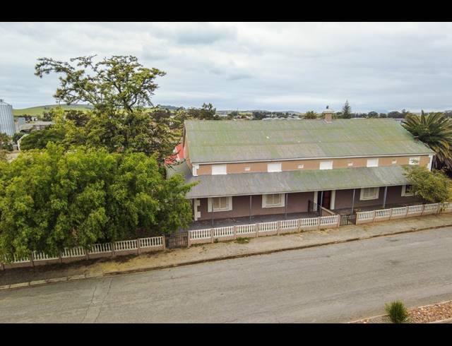 4 BEDROOM FREESTANDING FOR SALE IN BERGSIG